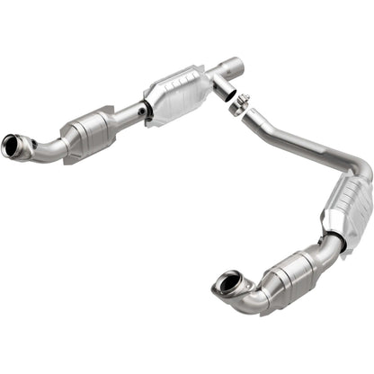 MagnaFlow Exhaust Products Catalytic Converter 49439