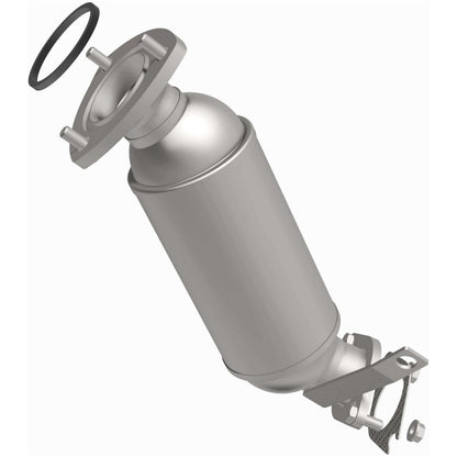 MagnaFlow OEM Grade Federal / EPA Compliant Direct-Fit Catalytic Converter