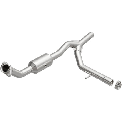 MagnaFlow Exhaust Products Catalytic Converter 49695