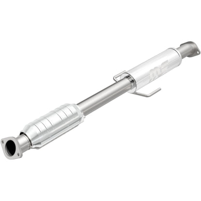 MagnaFlow OEM Grade Federal / EPA Compliant Direct-Fit Catalytic Converter