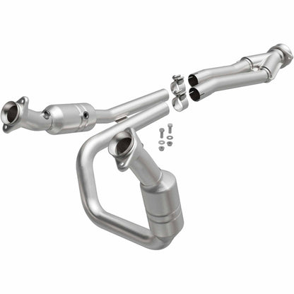 MagnaFlow Ford OEM Grade Federal / EPA Compliant Direct-Fit Catalytic Converter