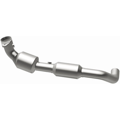 MagnaFlow Exhaust Products Catalytic Converter 5481705