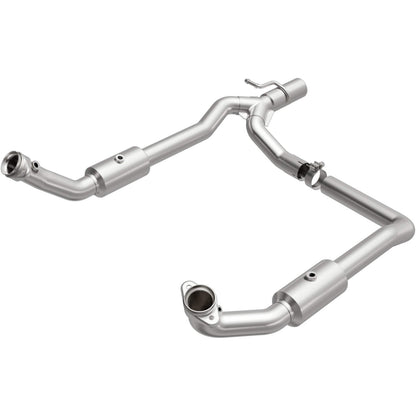 MagnaFlow Exhaust Products Catalytic Converter 5551294