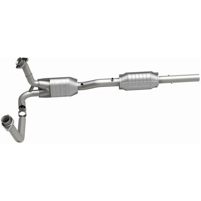 MagnaFlow Exhaust Products Direct Fit Catalytic Converter MAG93324