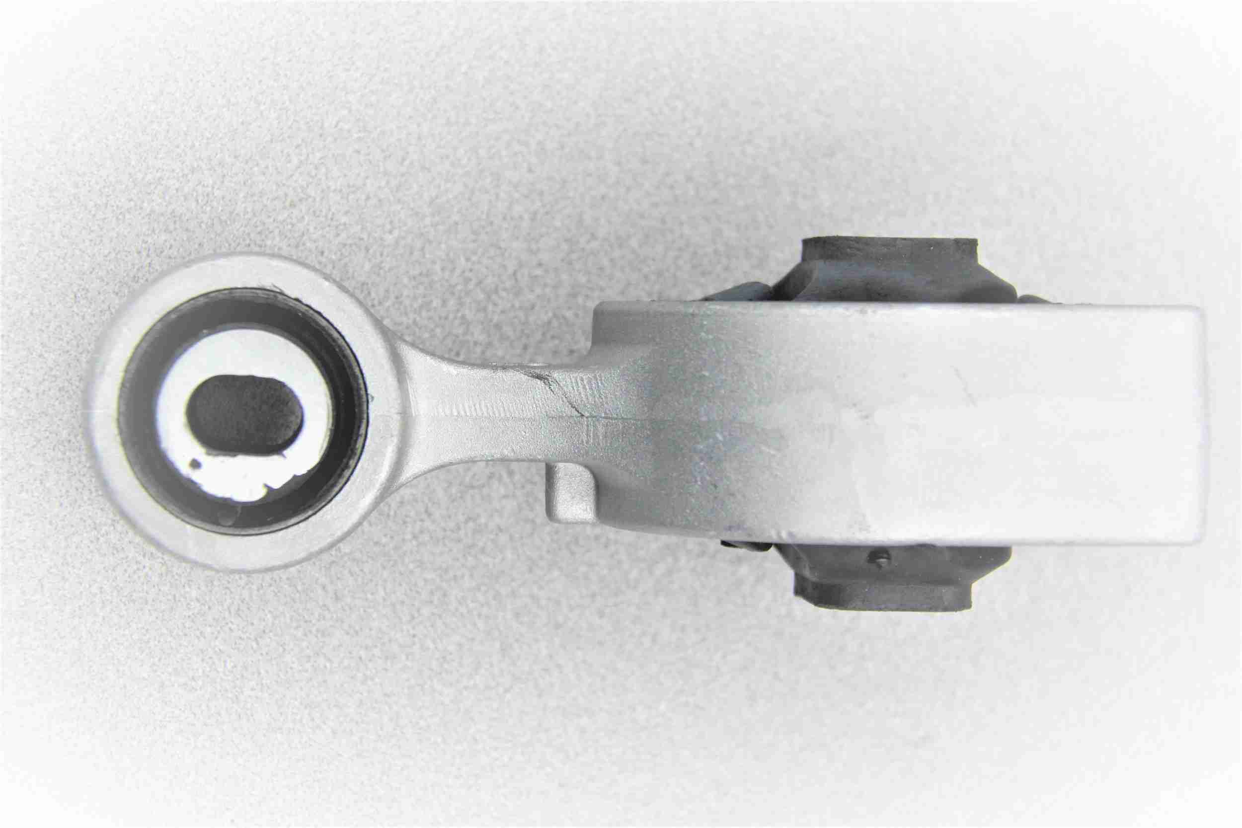 MTC Engine Torque Strut Mount