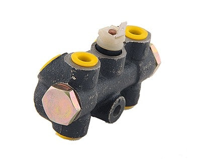MTC Brake Hydraulic Line Junction