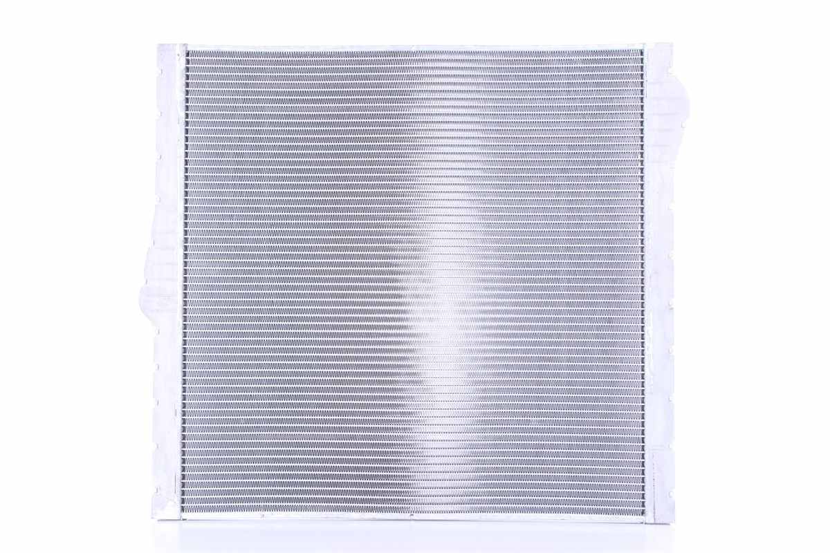 Nissens Radiator 60825