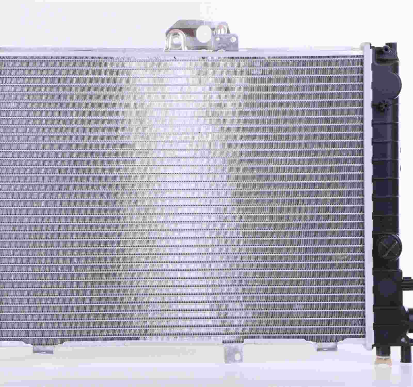 Nissens Radiator 64049