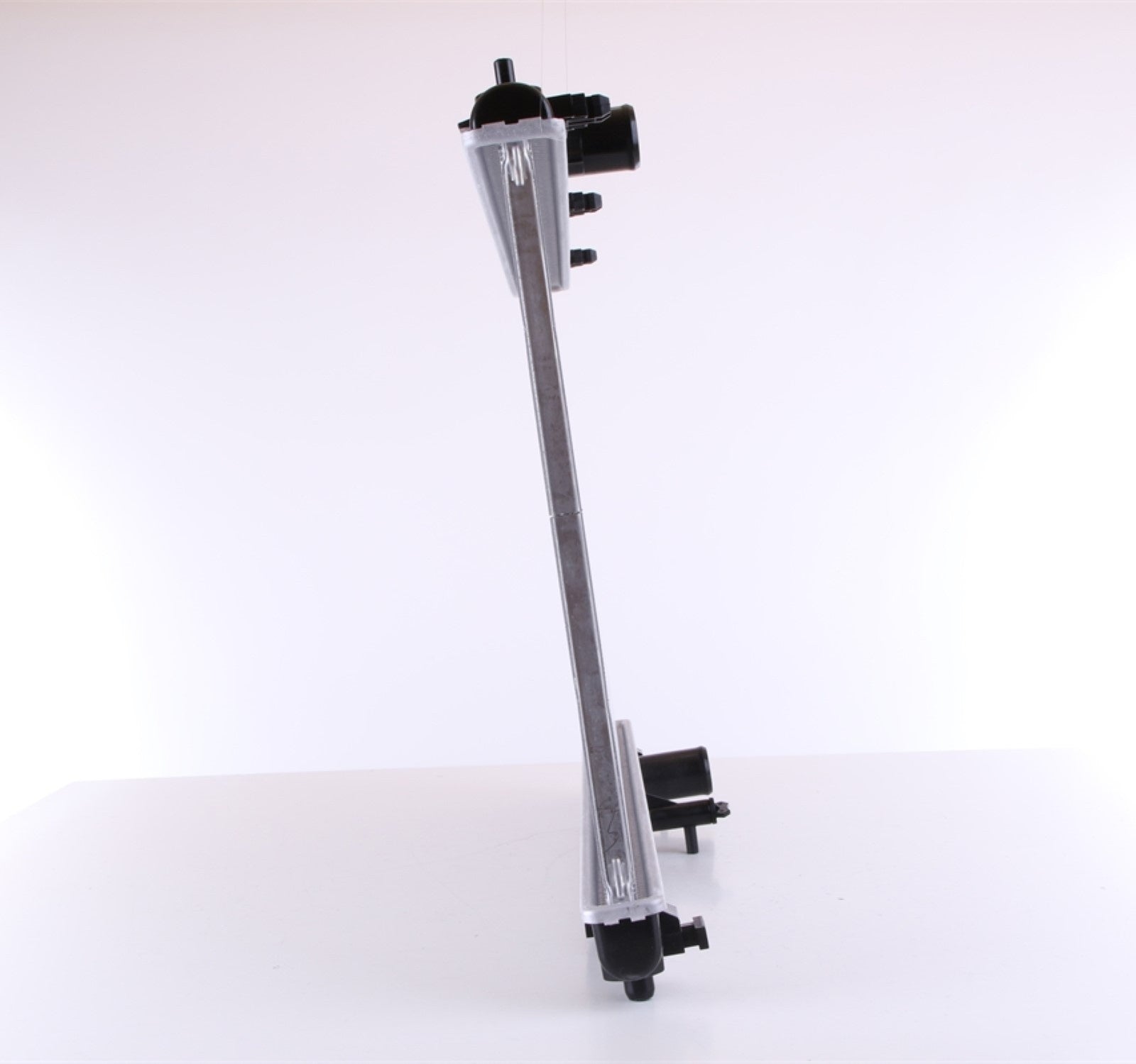 Nissens Radiator 64672