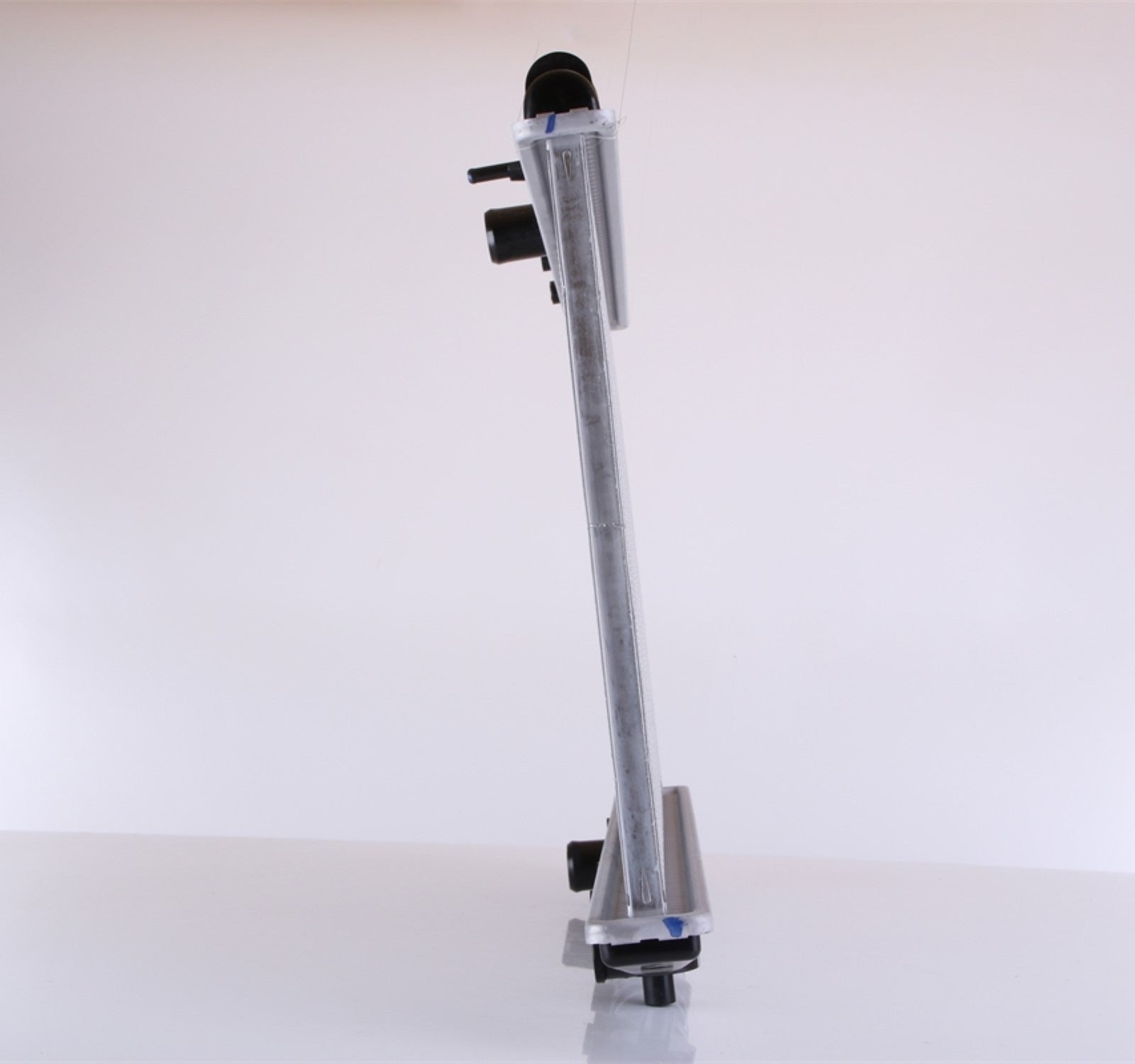 Nissens Radiator 64718