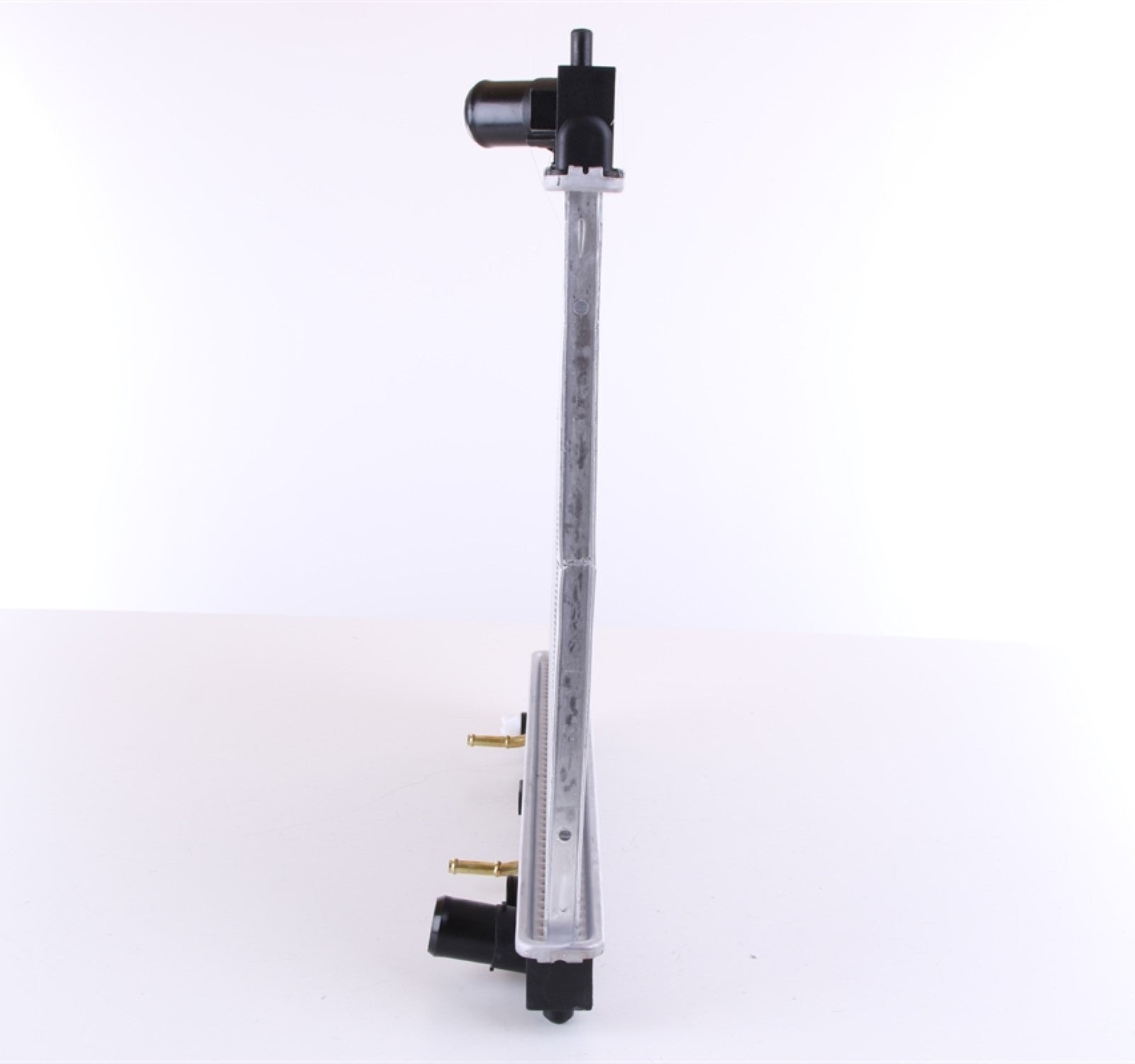 Nissens Radiator 64799