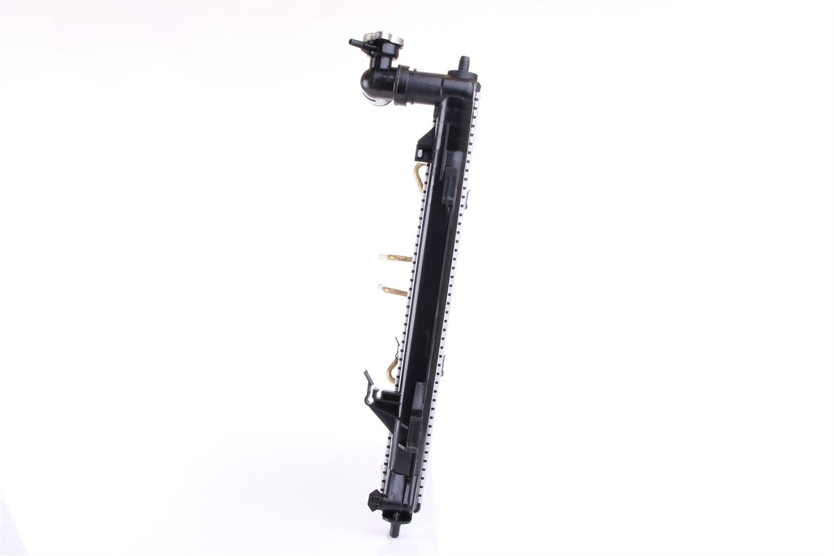 Nissens Radiator 666220