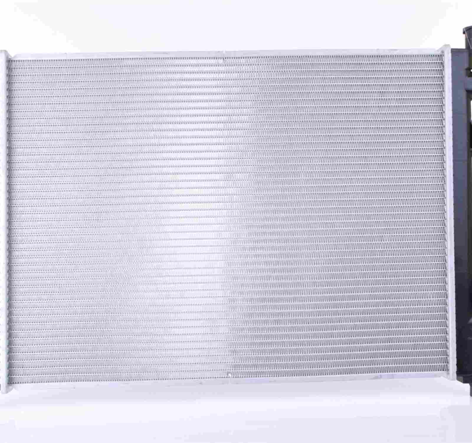 Nissens Radiator 66674