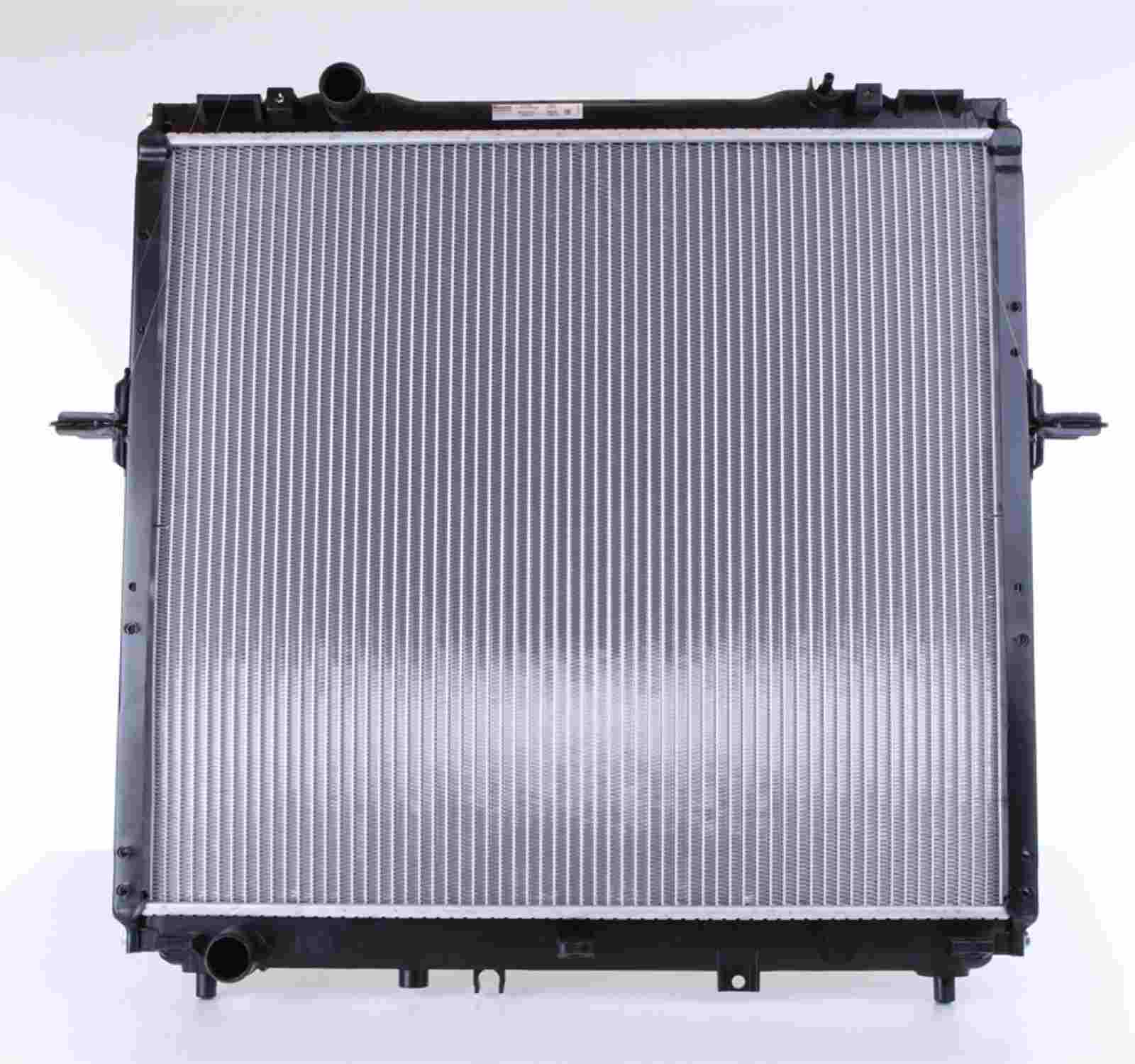 Nissens Radiator 66768