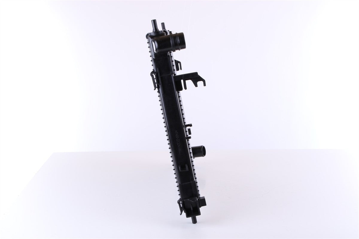 Nissens Radiator 66775