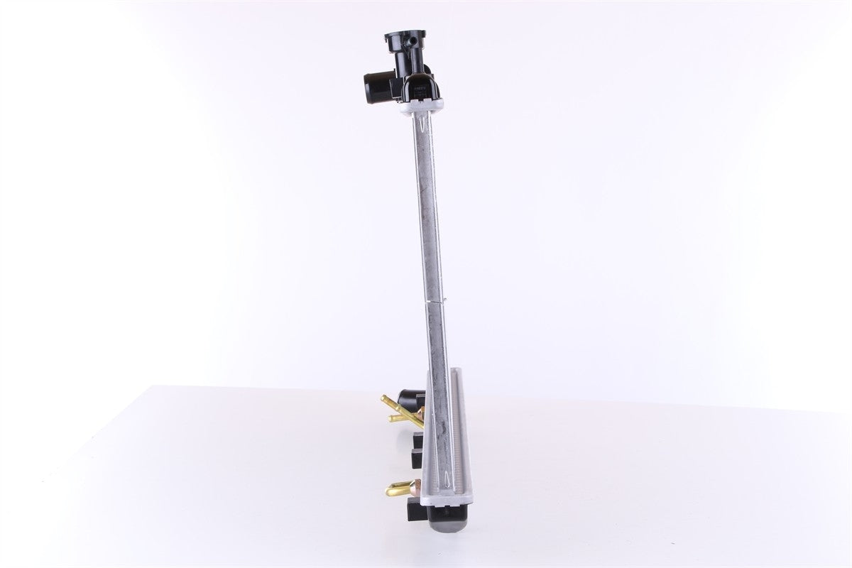 Nissens Radiator 67023