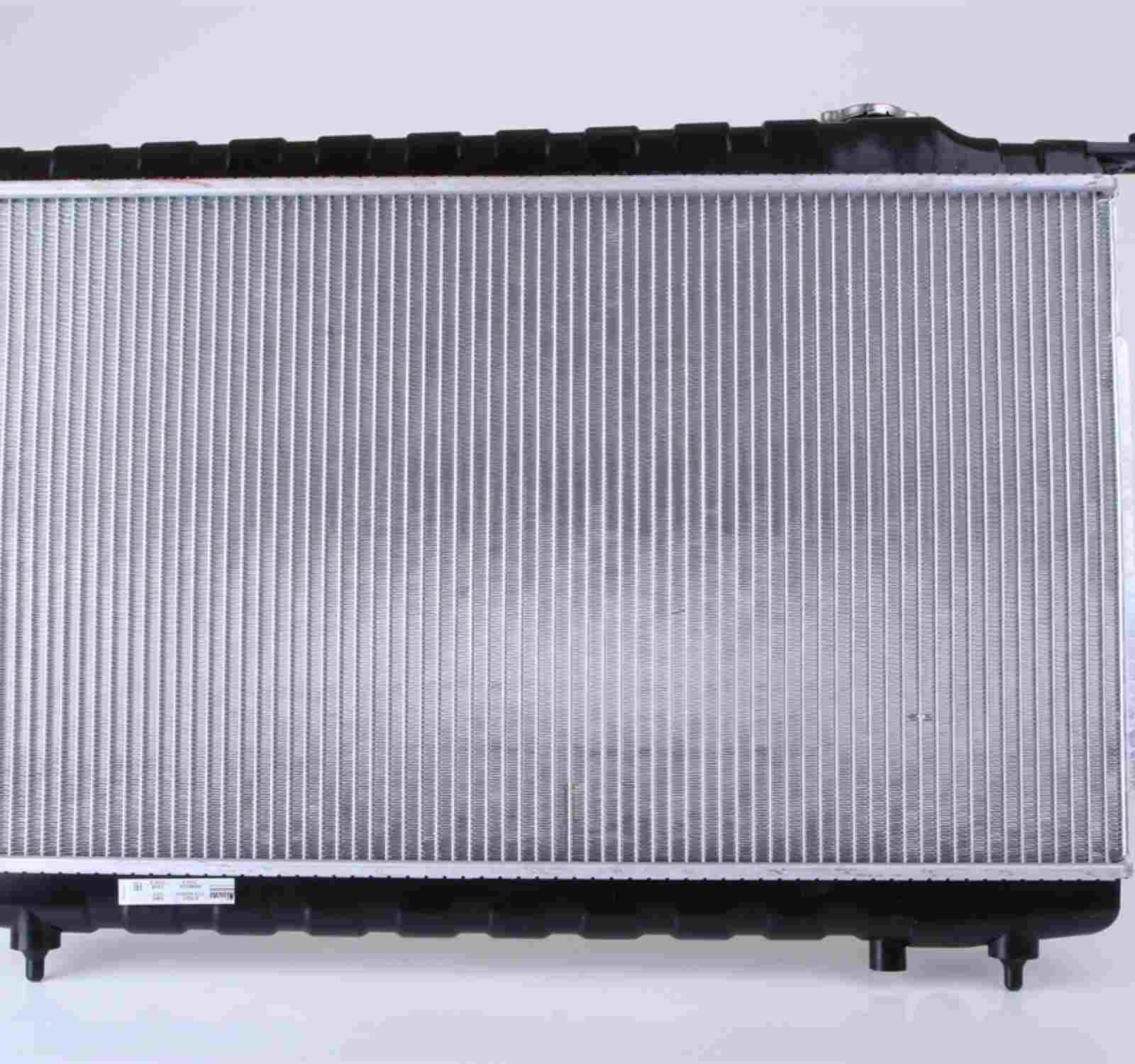 Nissens Radiator 67027