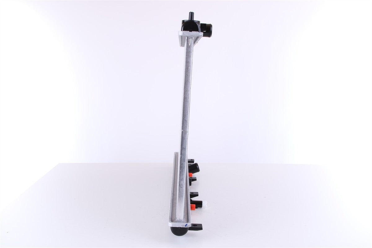 Nissens Radiator 68106