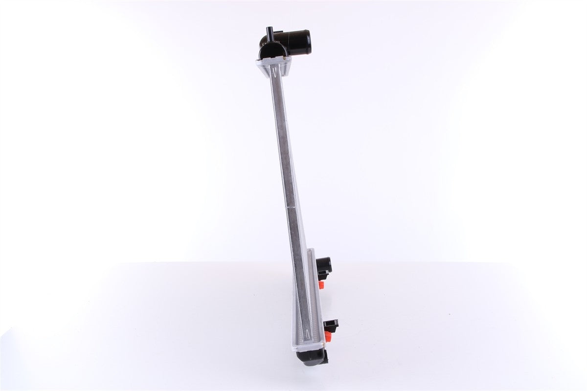 Nissens Radiator 68713