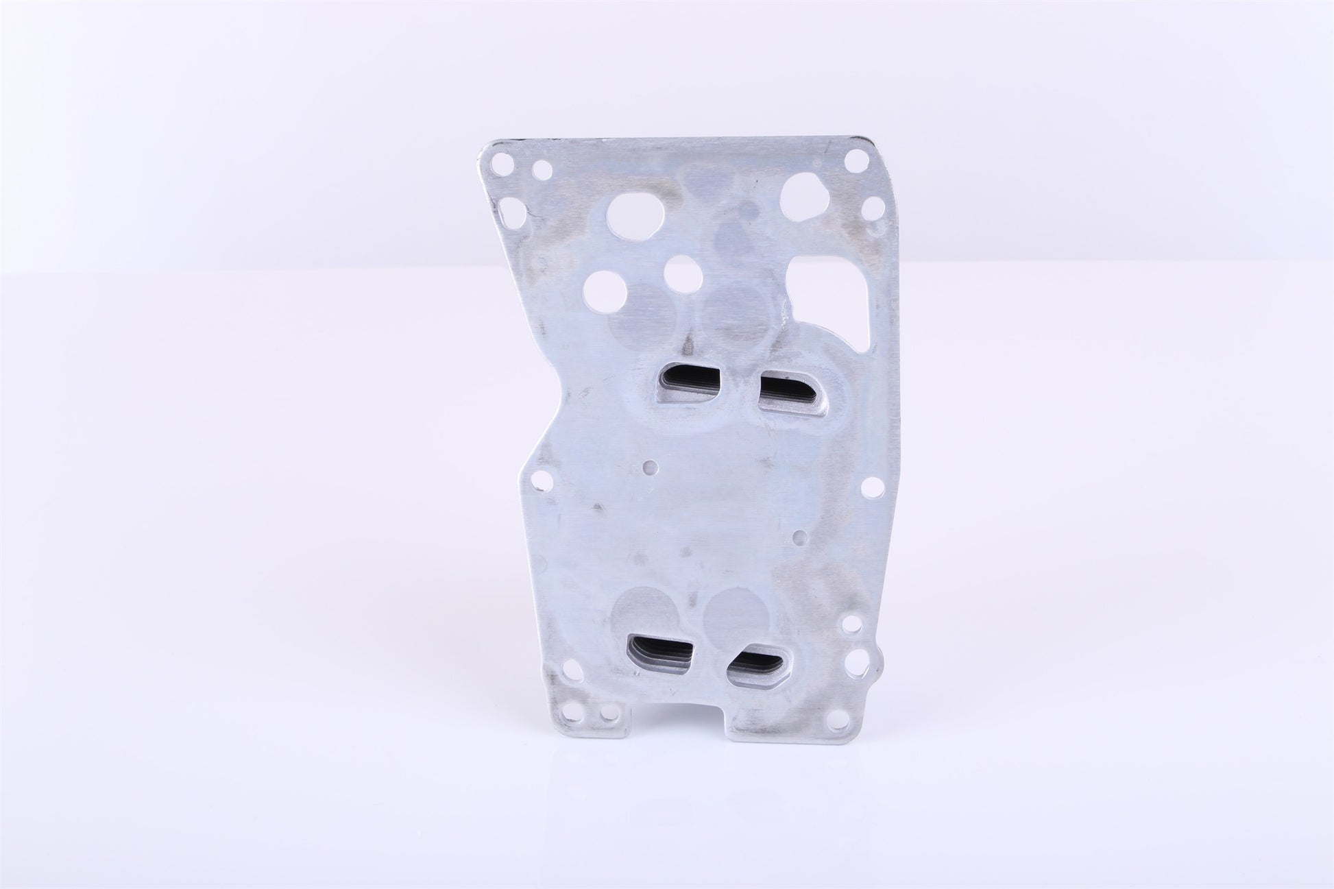 Nissens Engine Oil Cooler 90907 image 4