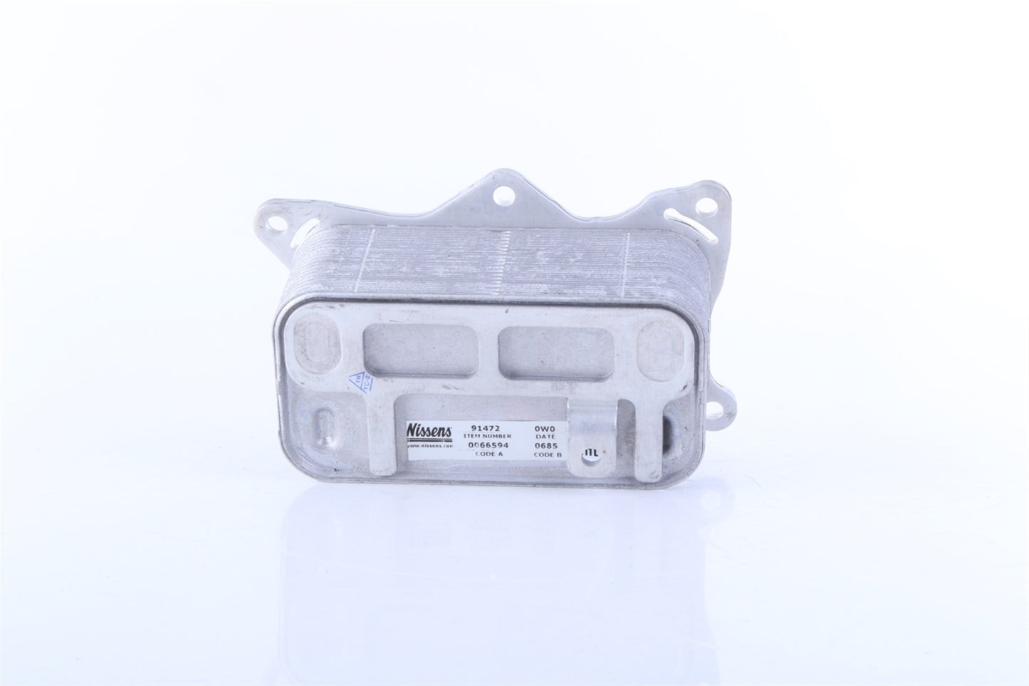 Nissens Engine Oil Cooler 91472 image 2
