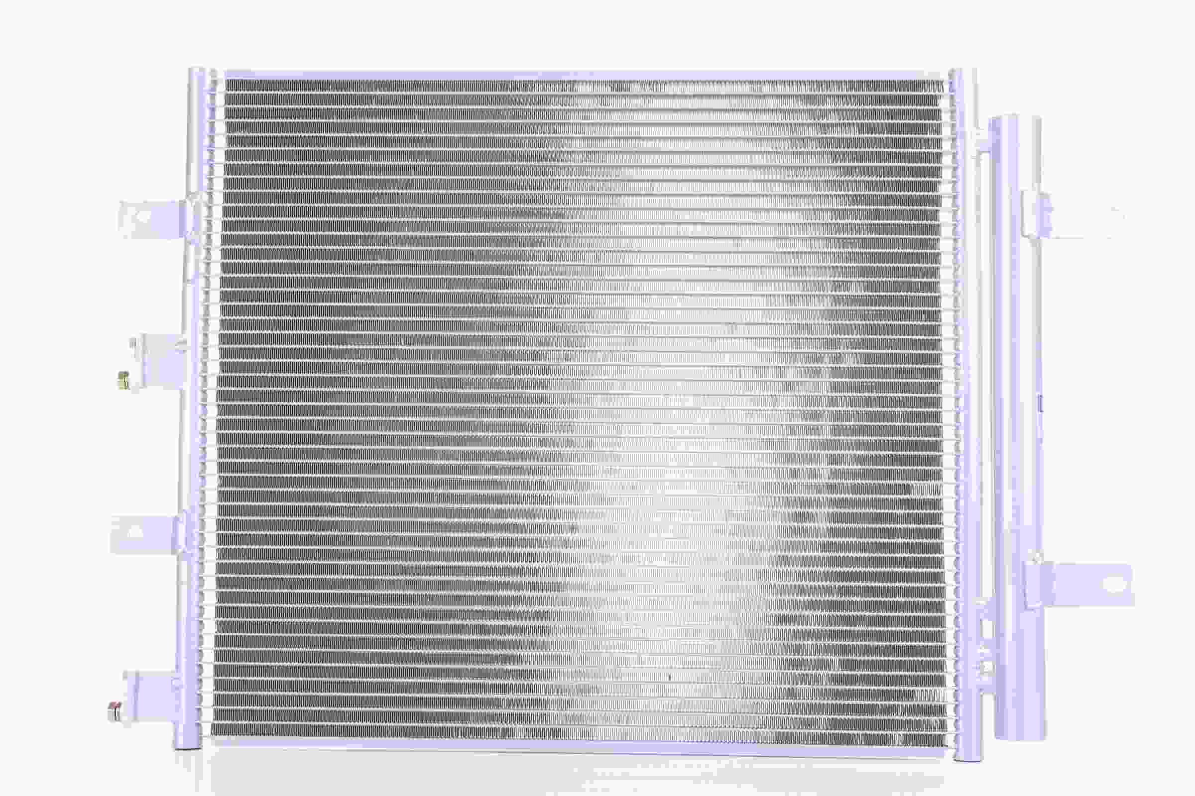 Nissens A/C Condenser 940117