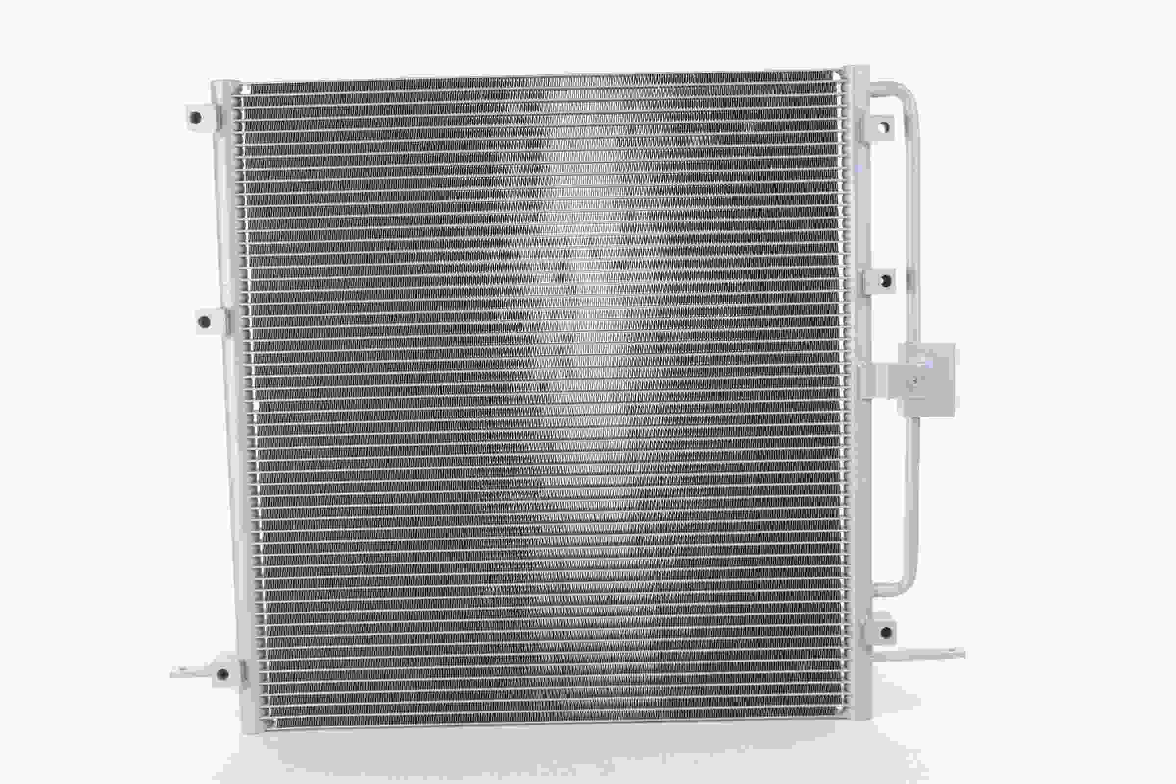 Nissens A/C Condenser 94257