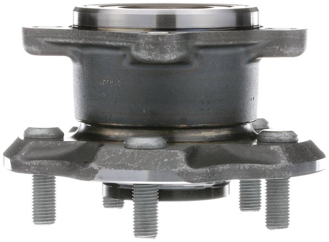 NSK Wheel Bearing and Hub Assembly 62BWKH17