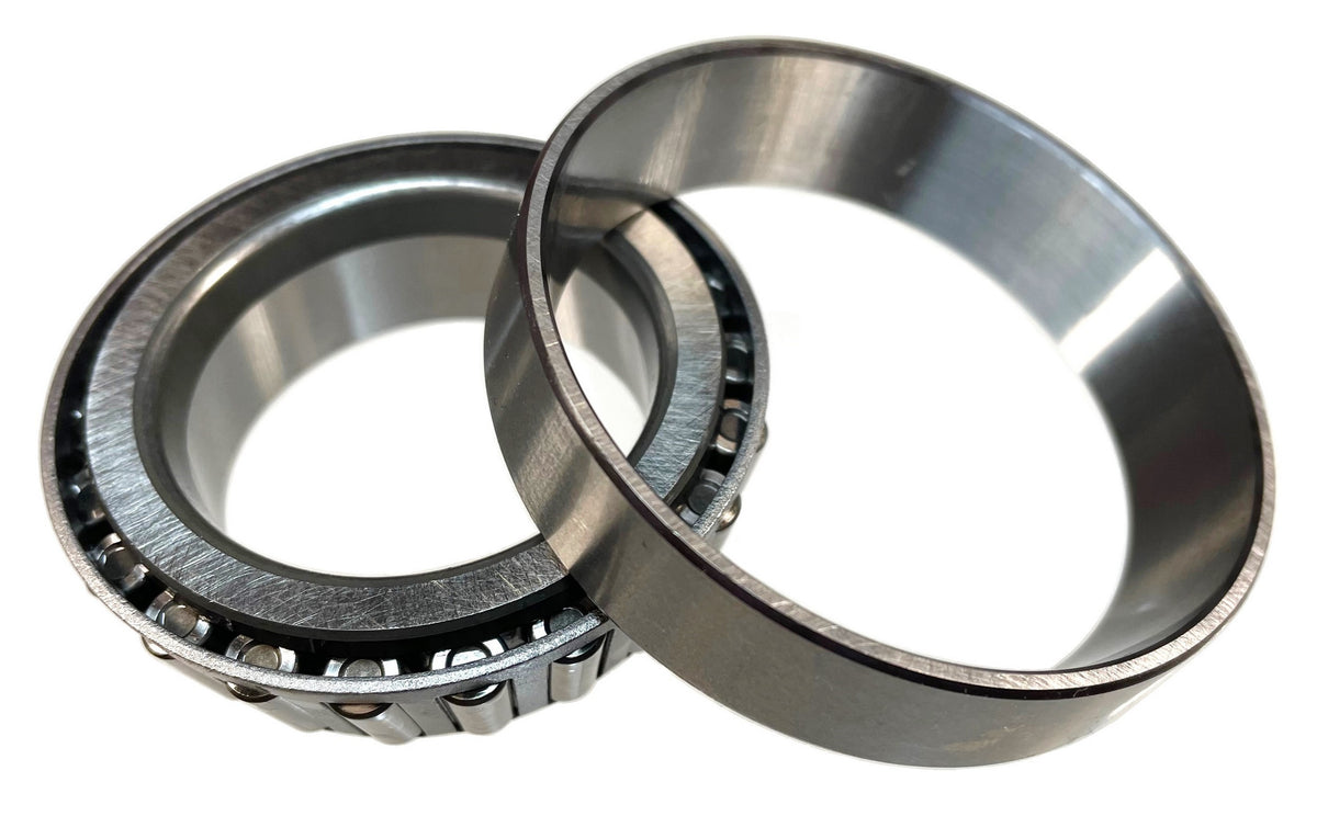 NSK WHEEL BEARING AND RACE SET TRB11