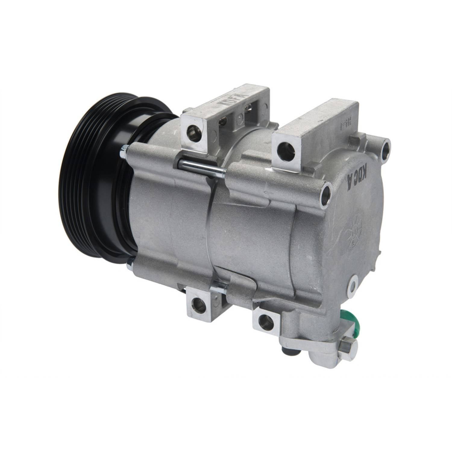 Mando A/C Compressor 10A1024