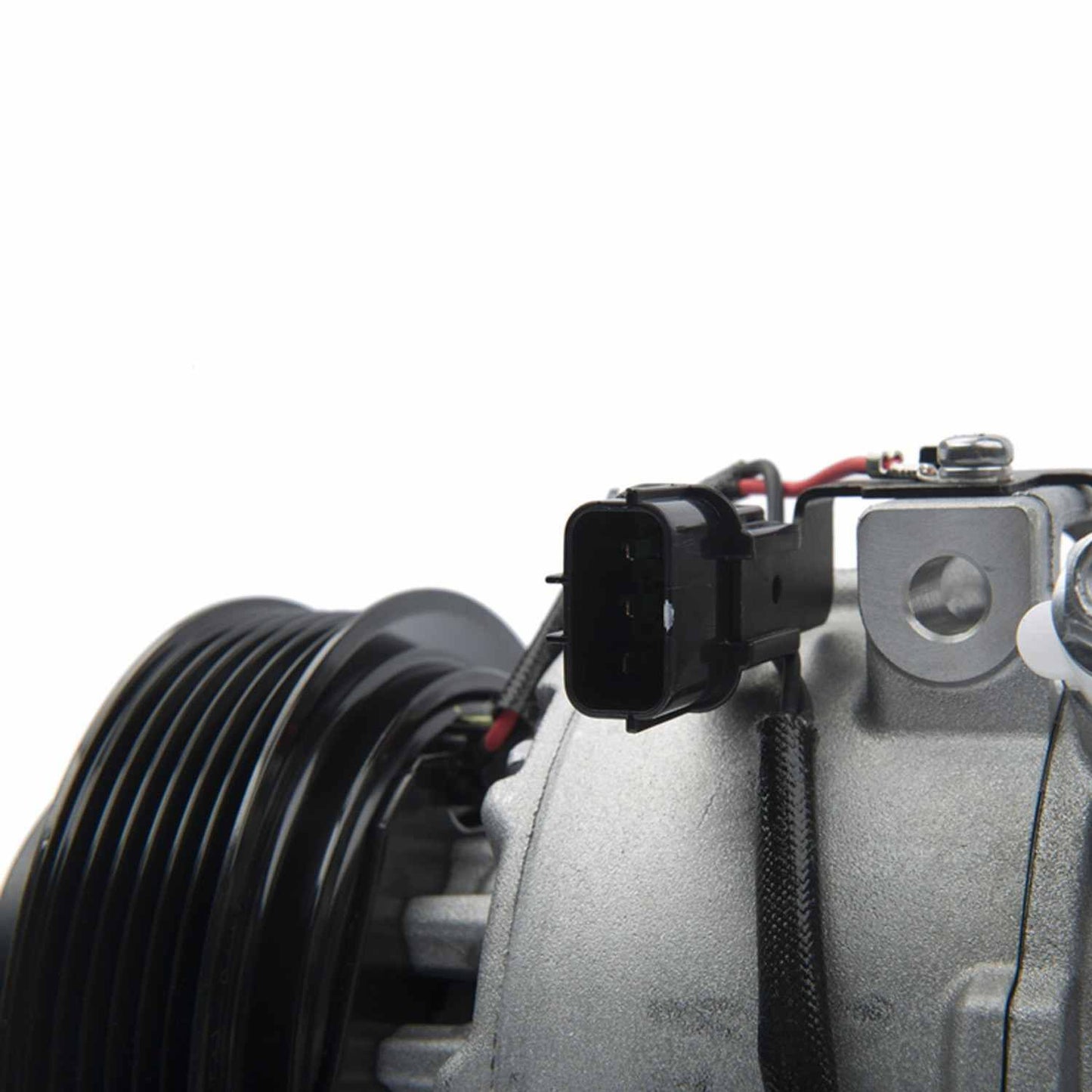 Mando A/C Compressor 10A1052