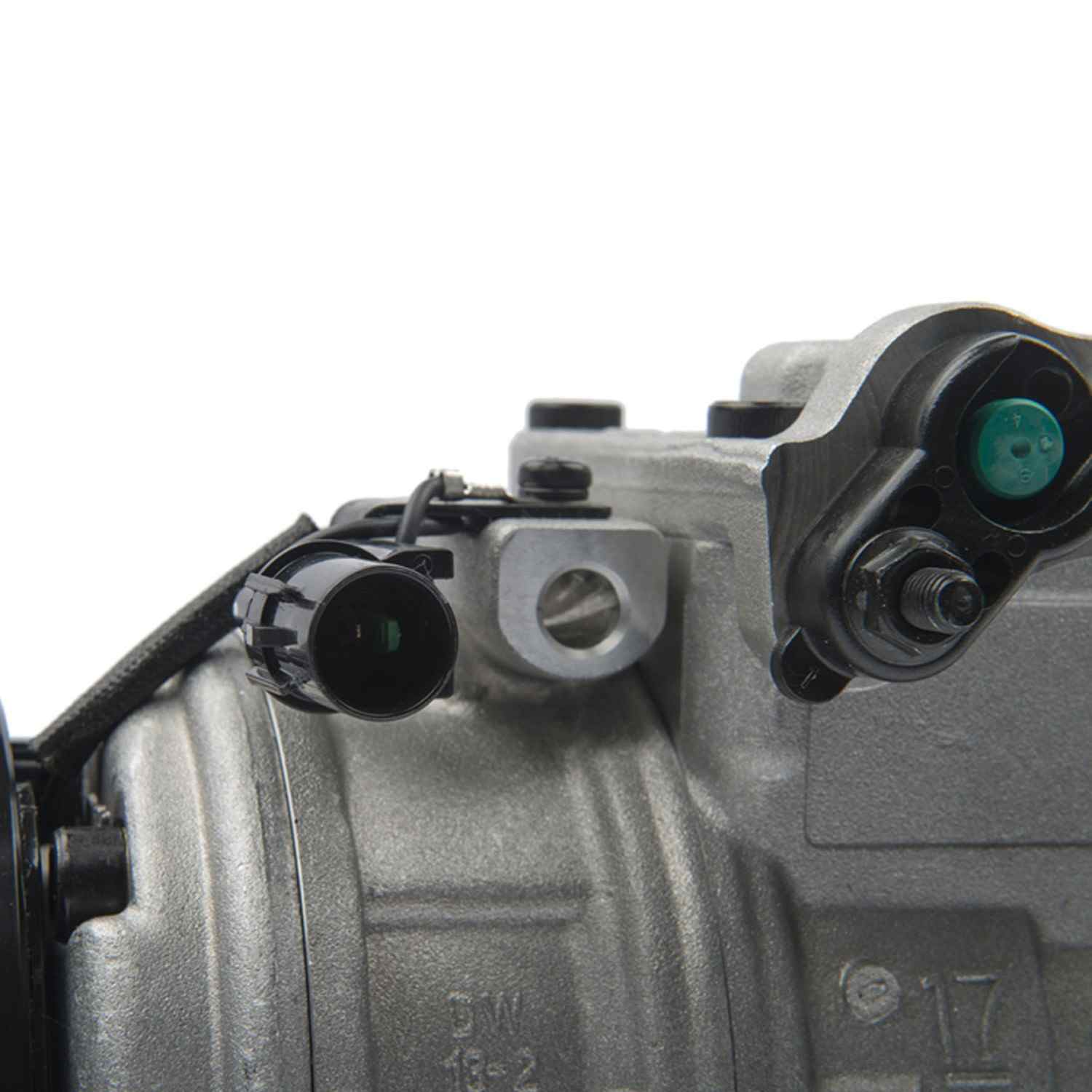 Mando A/C Compressor 10A1062