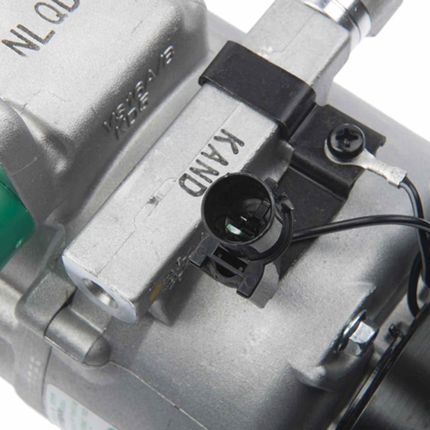 Mando A/C Compressor 10A1080