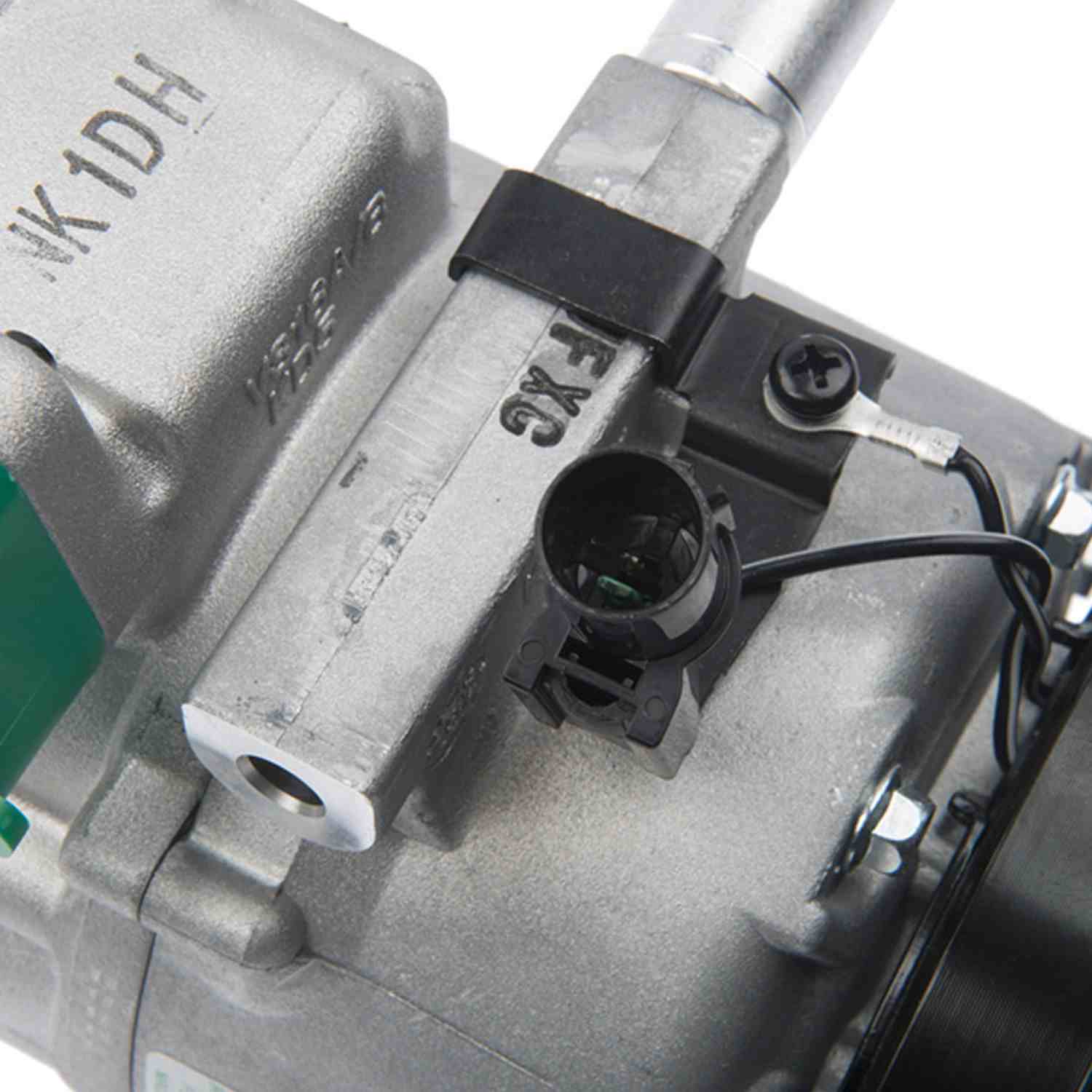 Mando A/C Compressor 10A1081