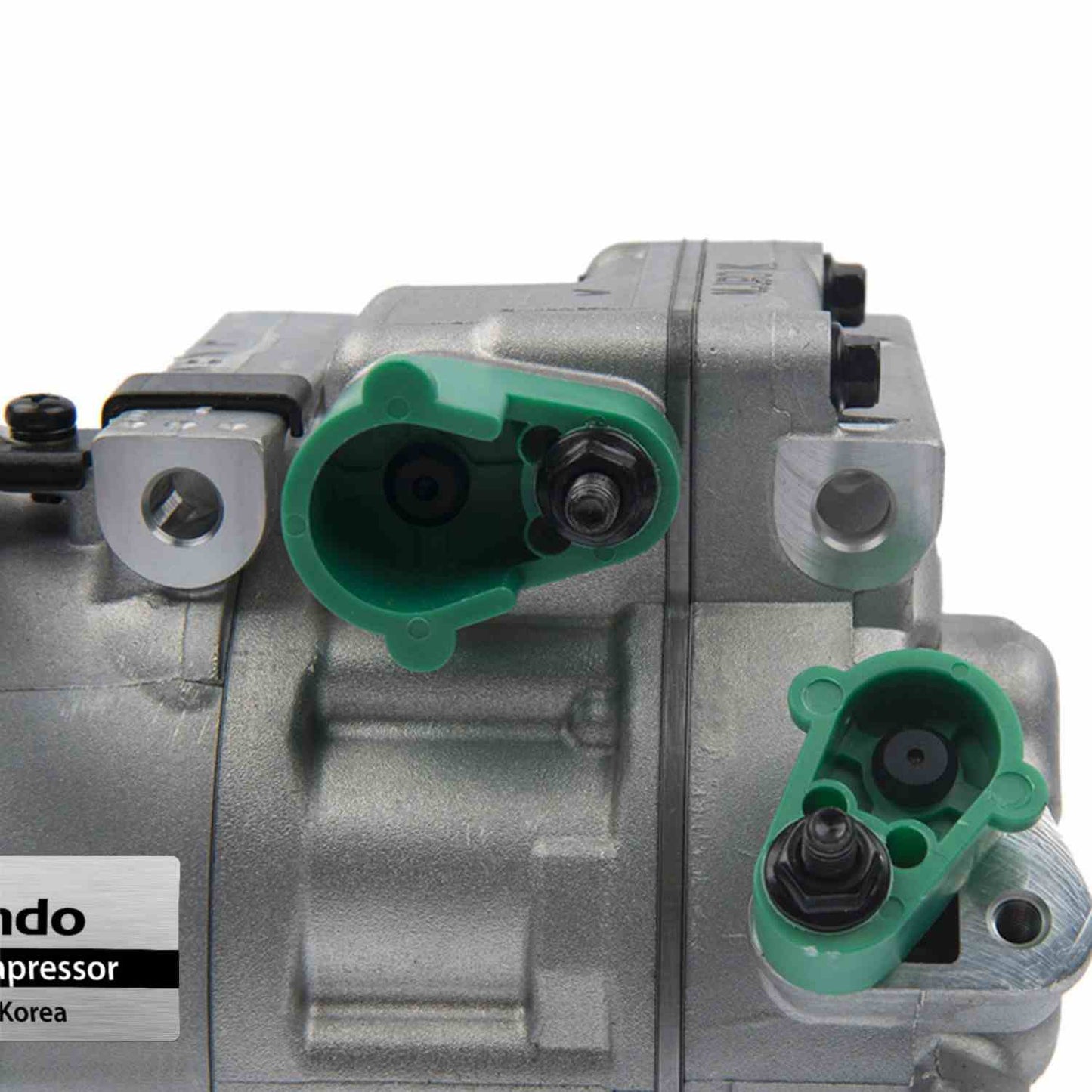 Mando A/C Compressor 10A1096