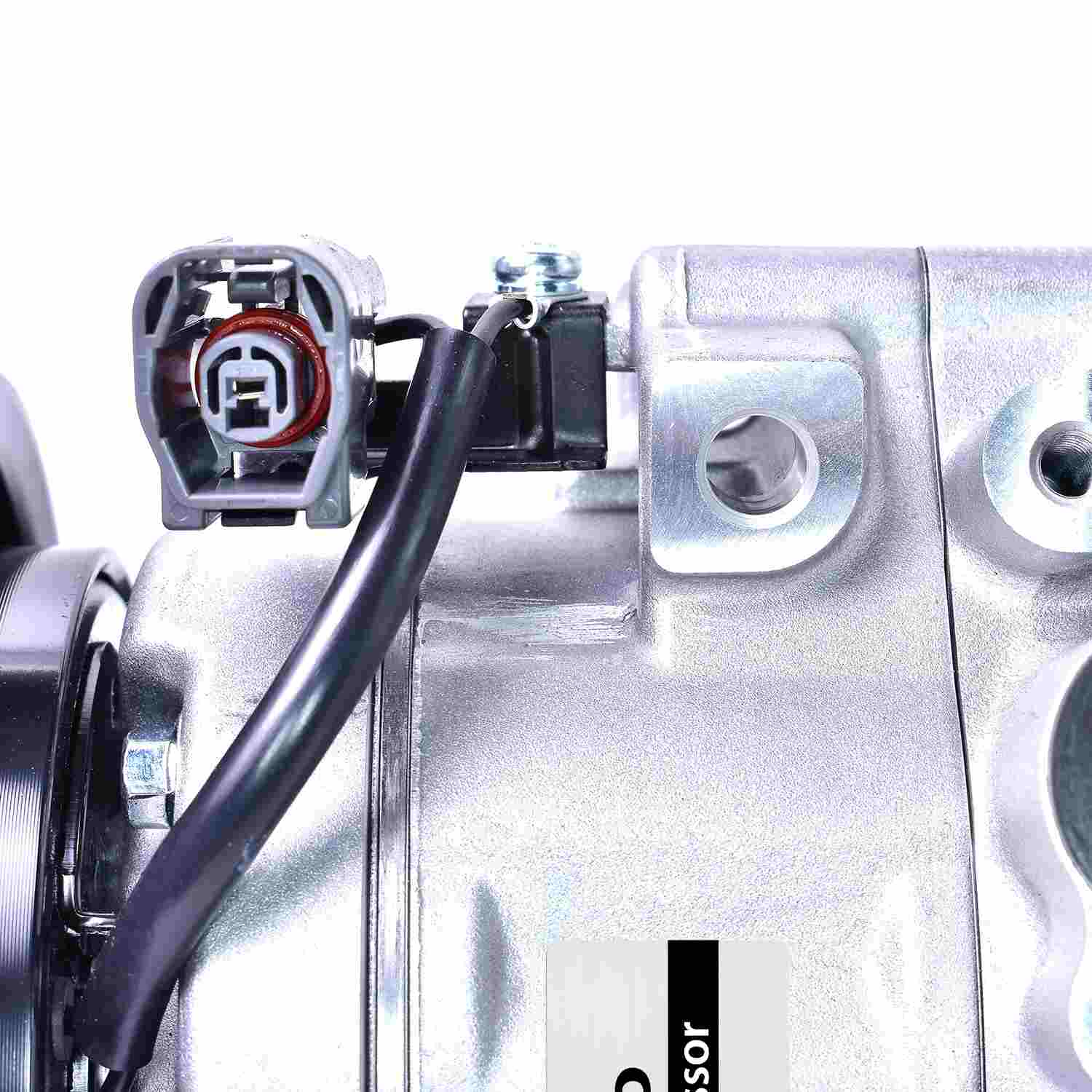 Mando A/C Compressor 10A1438