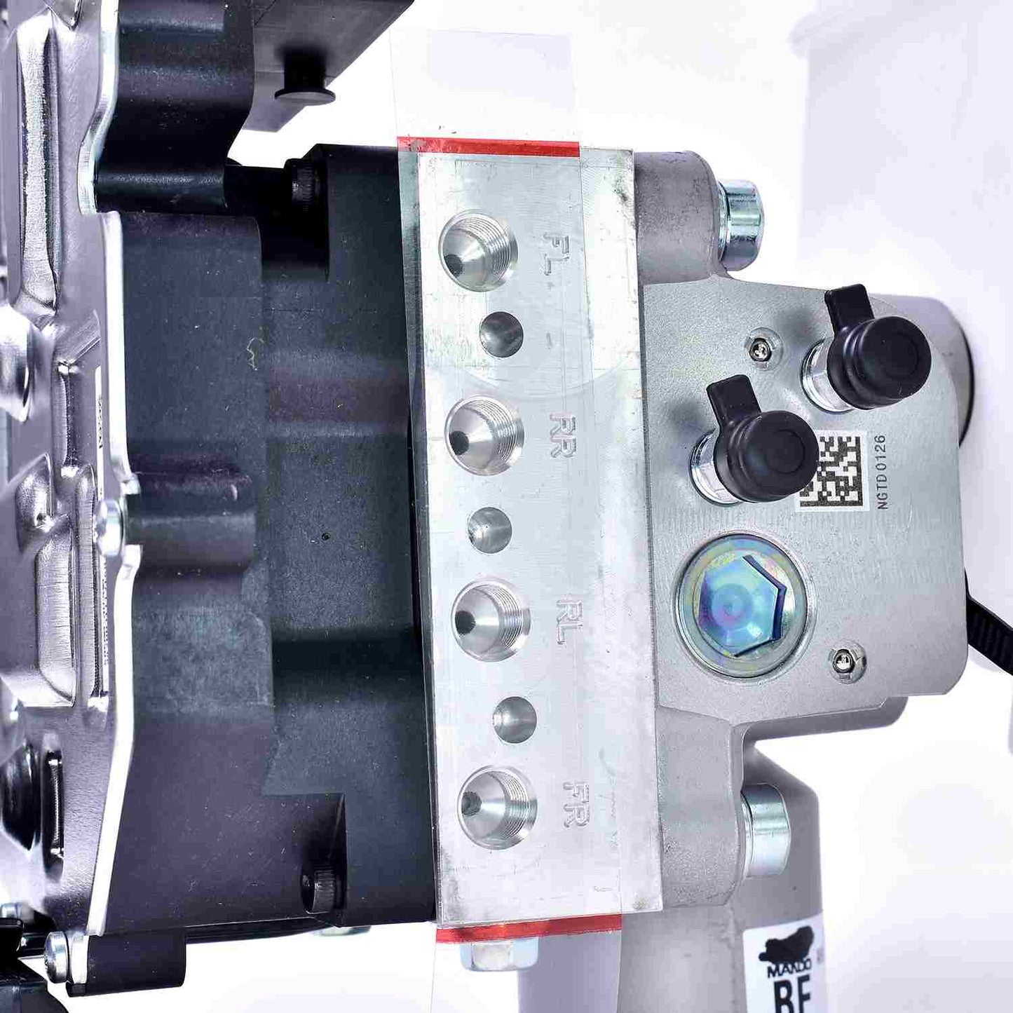 Mando Brake Master Cylinder 17A1083