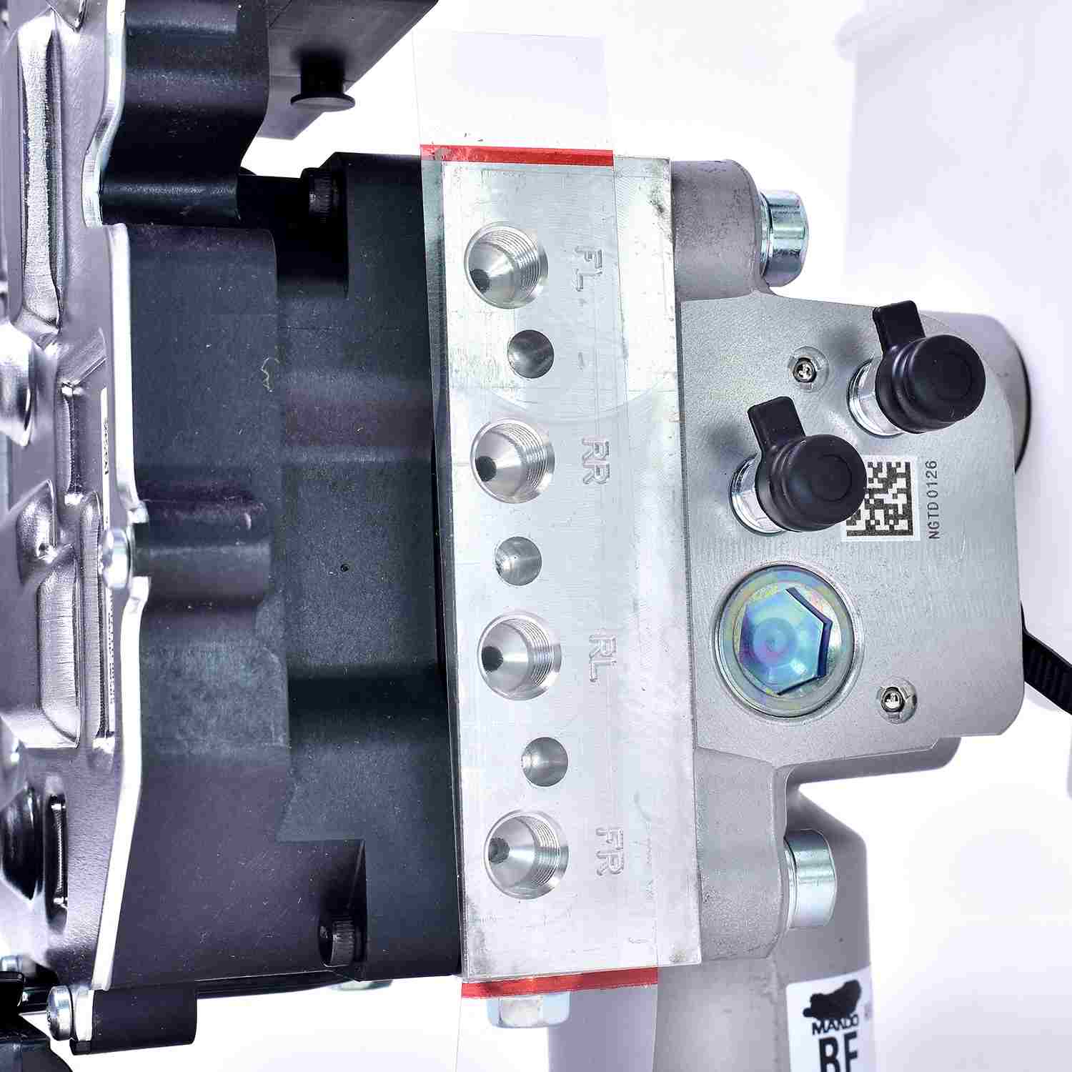 Mando Brake Master Cylinder 17A1083