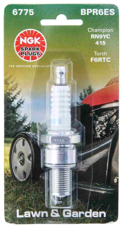 NGK BLYB Spark Plug Box of 6 (BPR6ES) 6775
