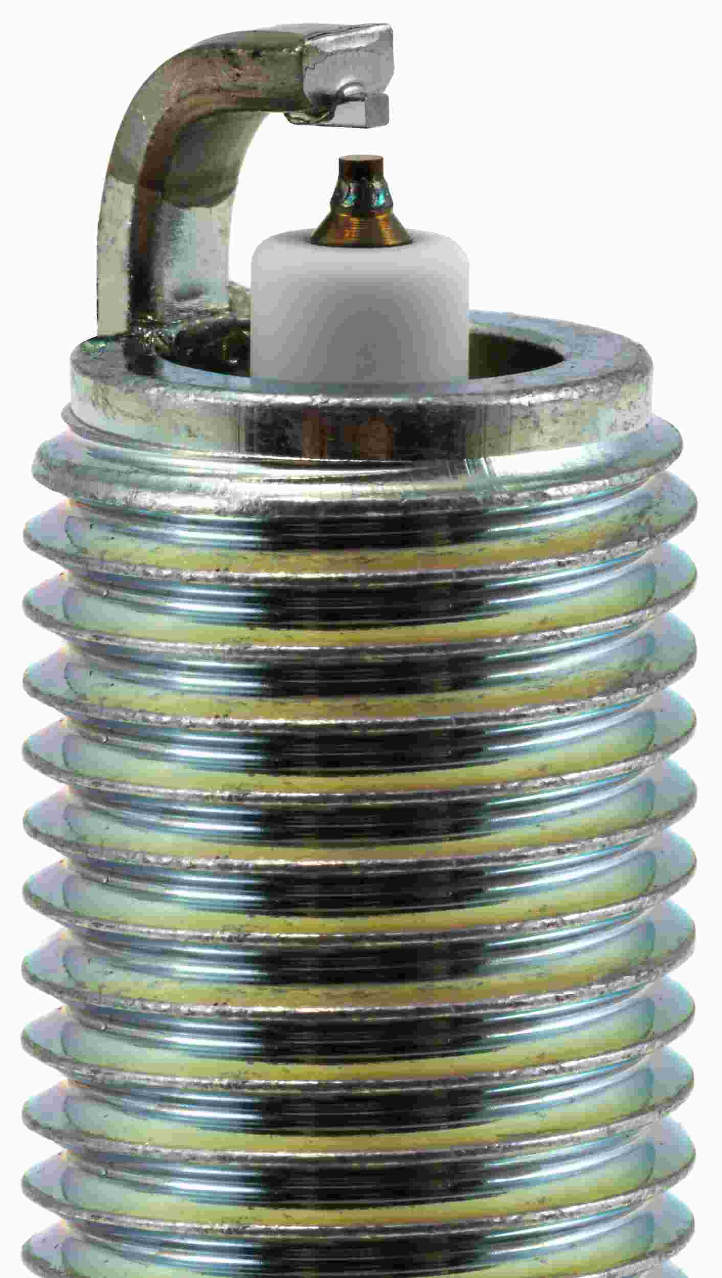 NGK Laser Iridium Spark Plug Box of 4 (SILKFR8A6) 96698