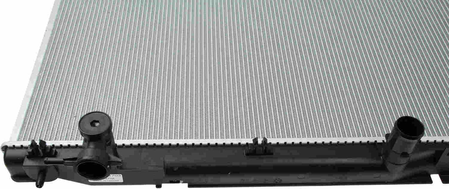 DENSO Auto Parts Radiateur Nouveau OE Qualite 221-3102
