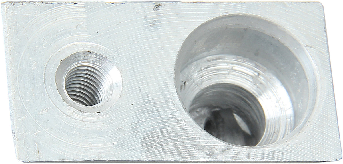 DENSO Auto Parts A/C Condenser 477-0649