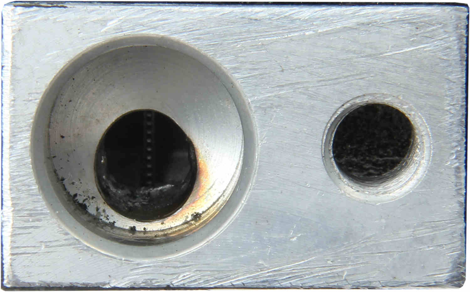 DENSO Auto Parts A/C Condenser 477-0653