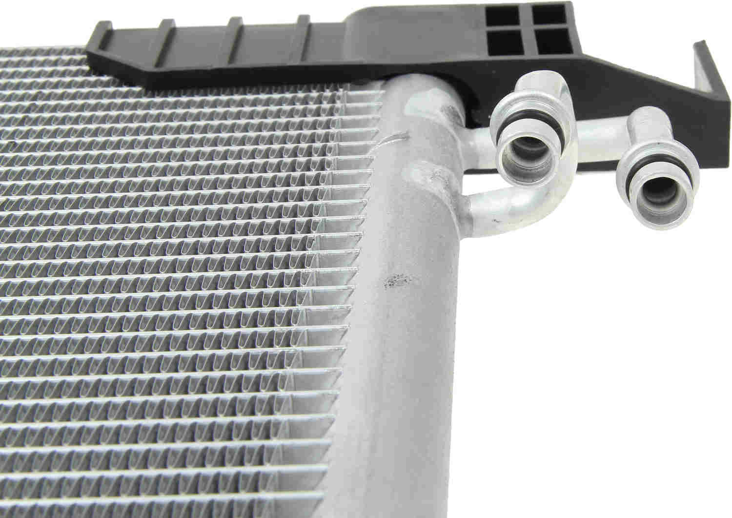 DENSO Auto Parts A/C Condenser 477-0849