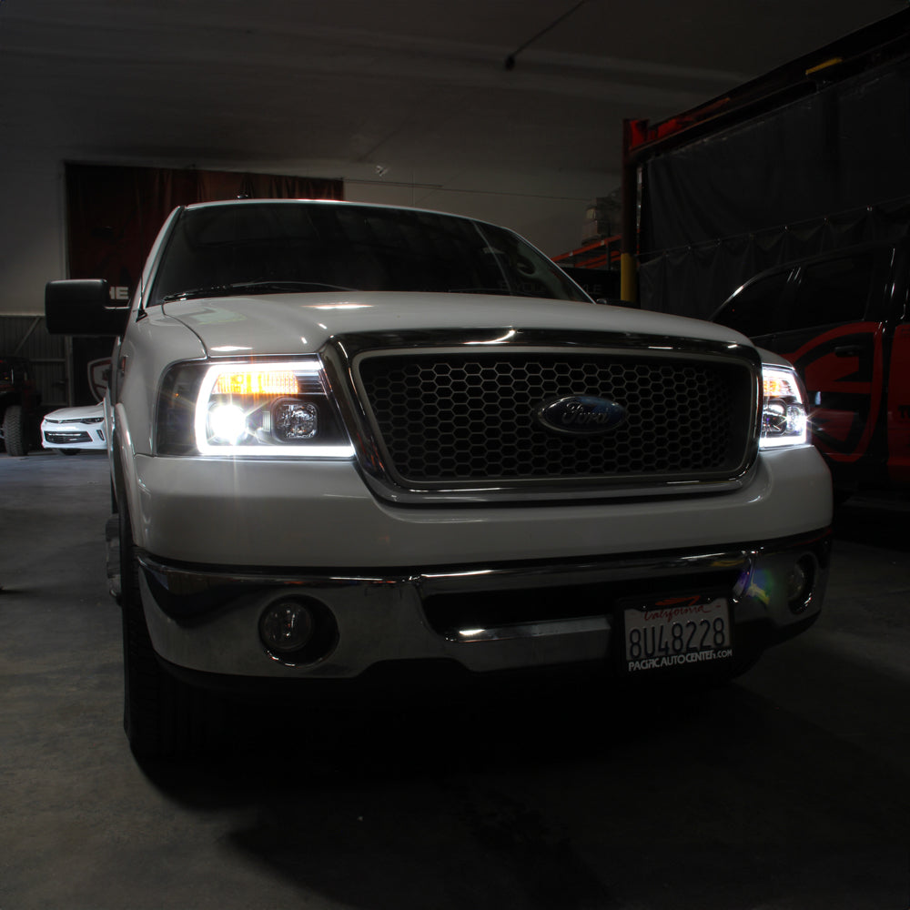 Spyder 04-08 Ford F-150 Projector Headlights - Light Bar DRL - Black PRO-YD-FF15004V2-LB-BK 5084484