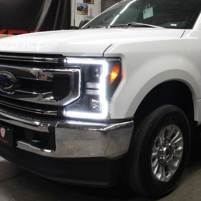 SPYDER Signature 20-22 Ford F250/F350 (Halogen) Proj. Headlights - Black (PRO-YD-FS20HALSI-SEQ-BK) 5088628