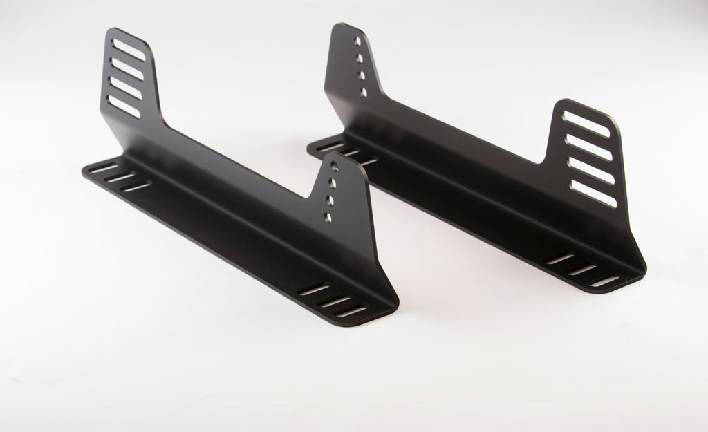 Planted Technology Steel Offset Universal Side Mount- Black