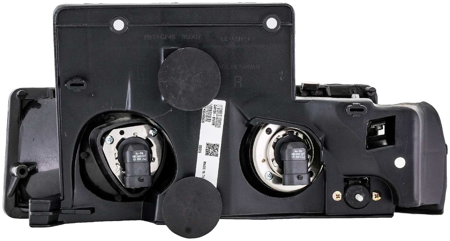 Dorman Headlight Assembly with Reverse-Engineered Design for 2002-96 Chevrolet, GMC 1590070