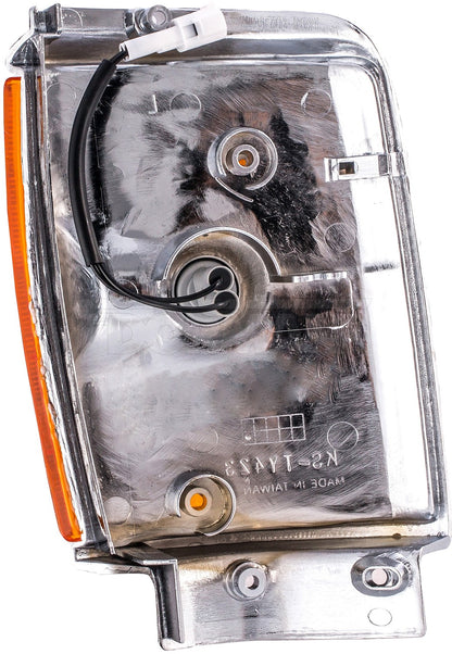 Dorman Turn Signal Lamp Assembly with Parking Light for 1987-1988 Toyota 4Runner & 1987-1989 Toyota Pickup 1630675