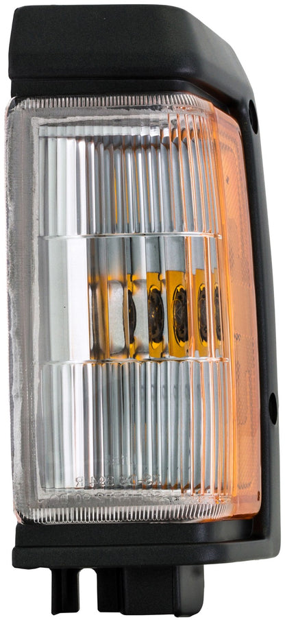 Dorman Side Marker Light Assembly for Nissan D21 1988-89, Nissan Pathfinder 1987-95 Part 1650602